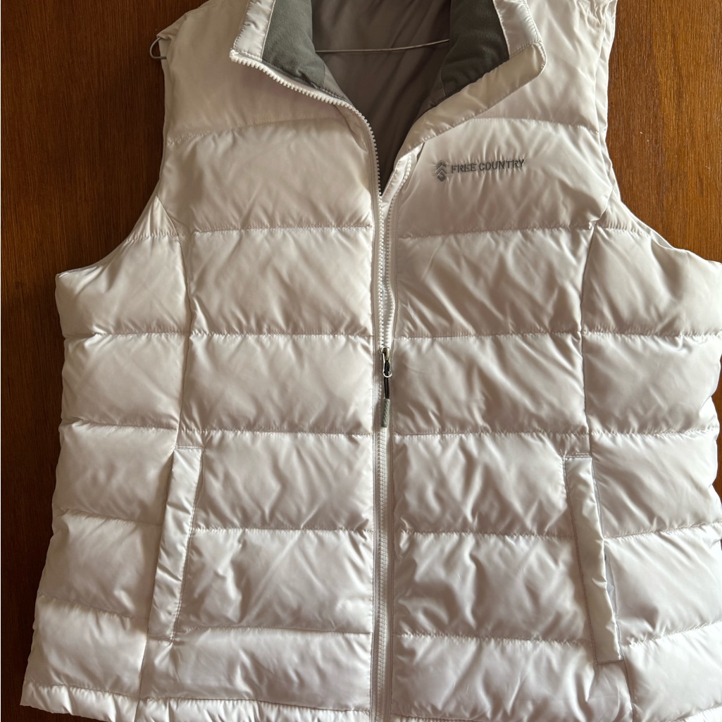 White Puffer Vest